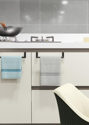 Kitchen Over-the-Door Towel Rack